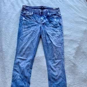 575 Blue Jeans